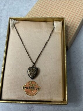 ADORABLE STORKETTE GOLD FILLED Heart Locket BABY Necklace Original Box Tag Vtg